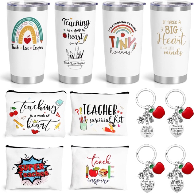 A group of white cups and zipper bags Description automatically generated